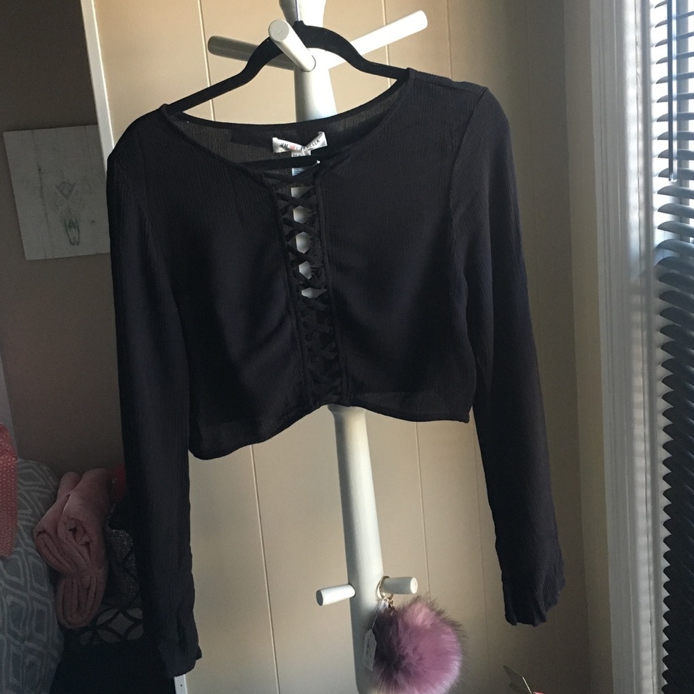 Cropped top! ❤️